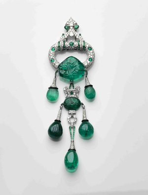 Marjorie Post's Islamic-inspired emerald broach by Cartier