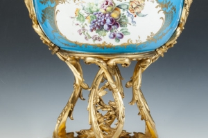 LARGE BOWL WITH GILT BRONZE MOUNTS