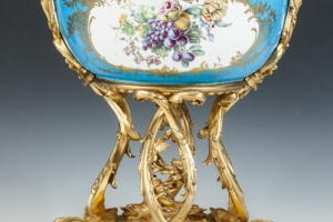 LARGE BOWL WITH GILT BRONZE MOUNTS