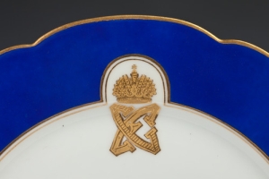 PLATE FROM A SERVICE WITH MONOGRAMS OF GRAND DUKE SERGE AND ELIZABETH, ONE OF EIGHT