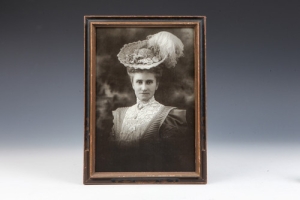 FRAME WITH PHOTOGRAPH OF ELLA MERRIWEATHER POST