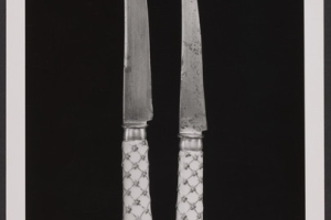 TABLE KNIFE, ONE OF TWO