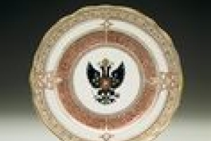 PLATE WITH DOUBLE-HEADED EAGLE