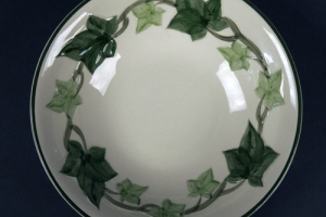 BOWL FROM THE FRANCISCAN IVY SERVICE