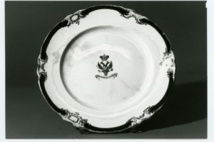 PLATE FROM THE IMPERIAL YACHT "THE QUEEN VICTORIA"