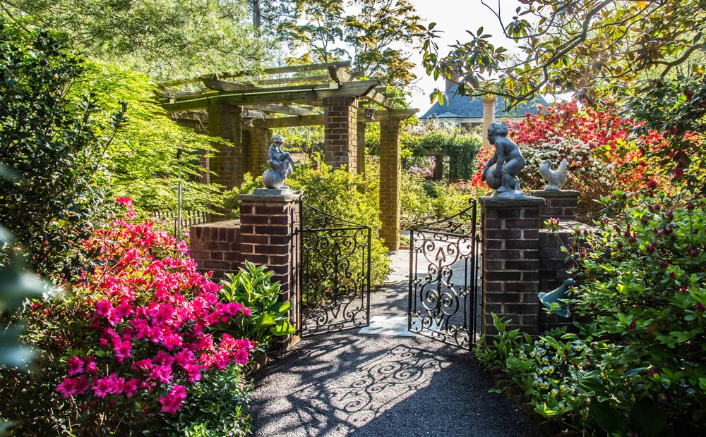 Entrance to the Friendship Walk
